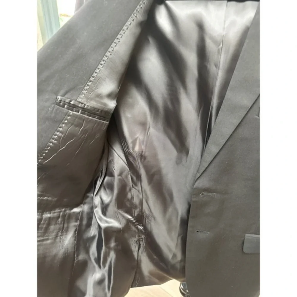 H&M Men's Black Blazer 38R Regular Fit Two Button Business Casual Sport Coat